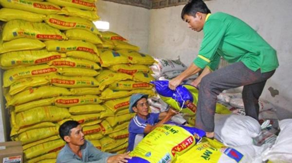 Phân bón tăng mạnh, nhà vườn lo lắng!